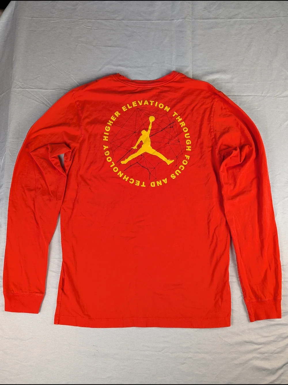 Jordan‎ Mind Over Matter Red Graphic Logo Men's M Long Sleeve T-Shirt